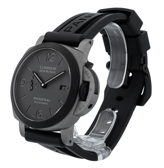 Panerai Luminor Marina PAM01662 Image 2